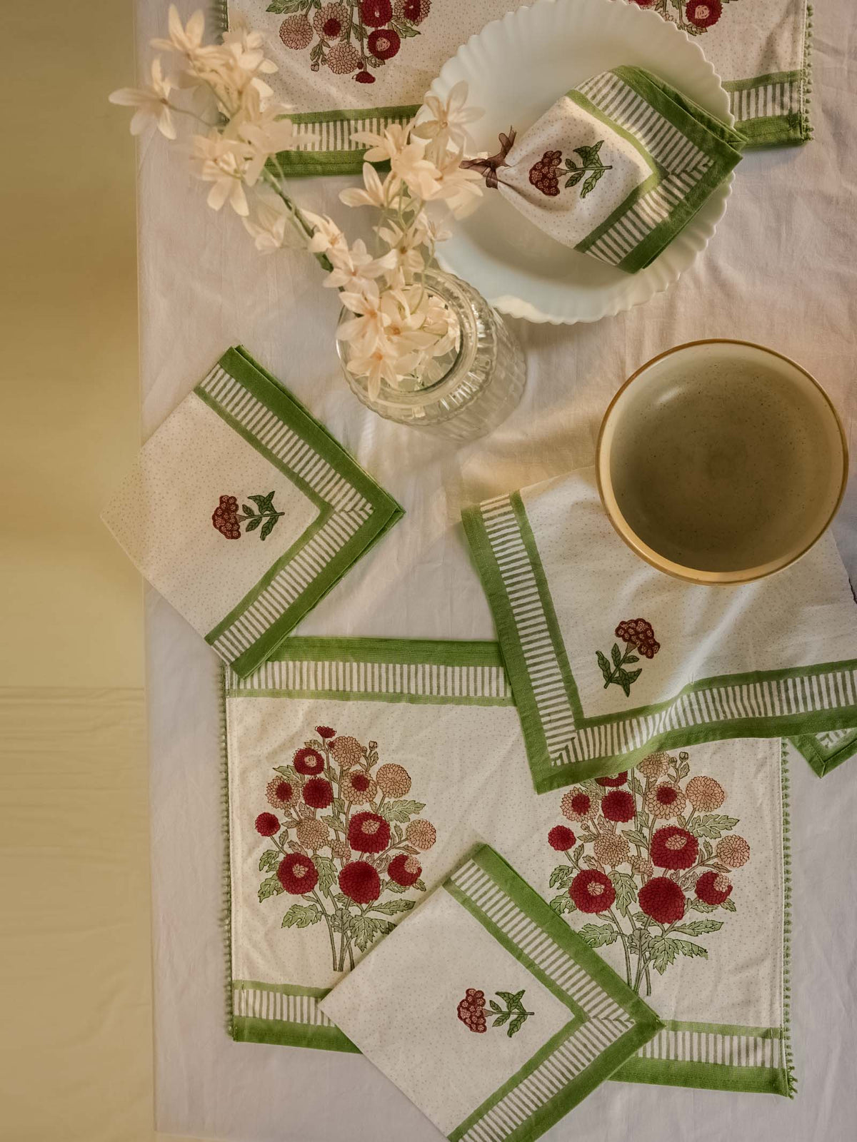 Chrysanthemum Table Mat