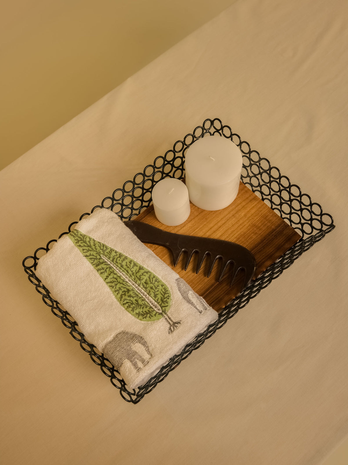 Jaali Basket-Black