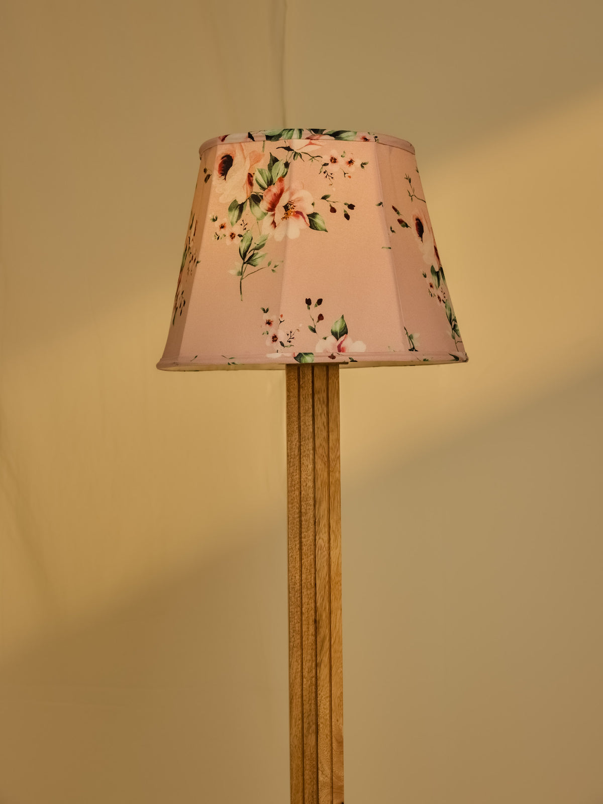 Lamp stand big