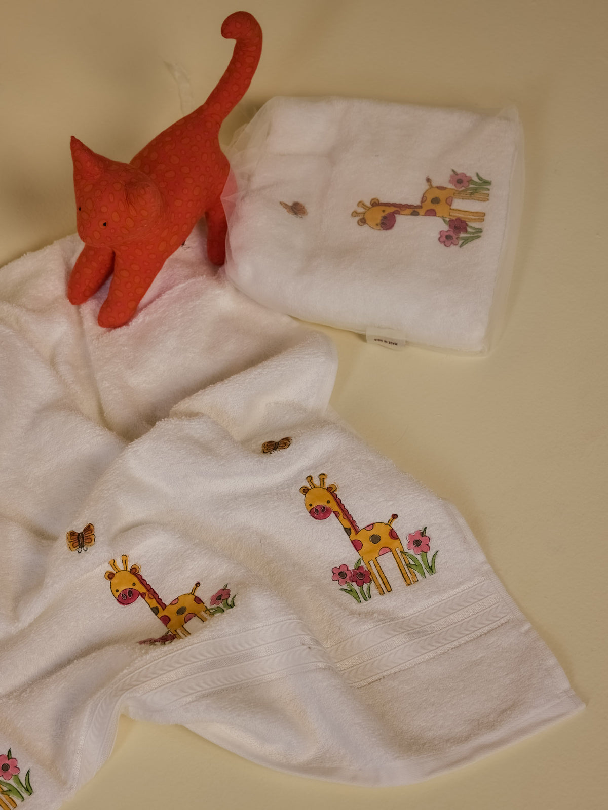 Giraffe With Flowers Baby Towel