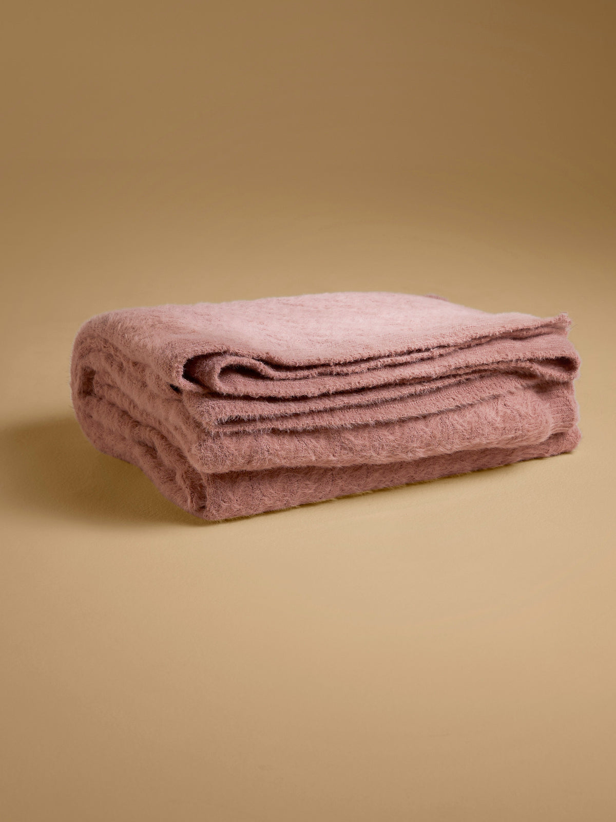 Woollen Throw Love Birds