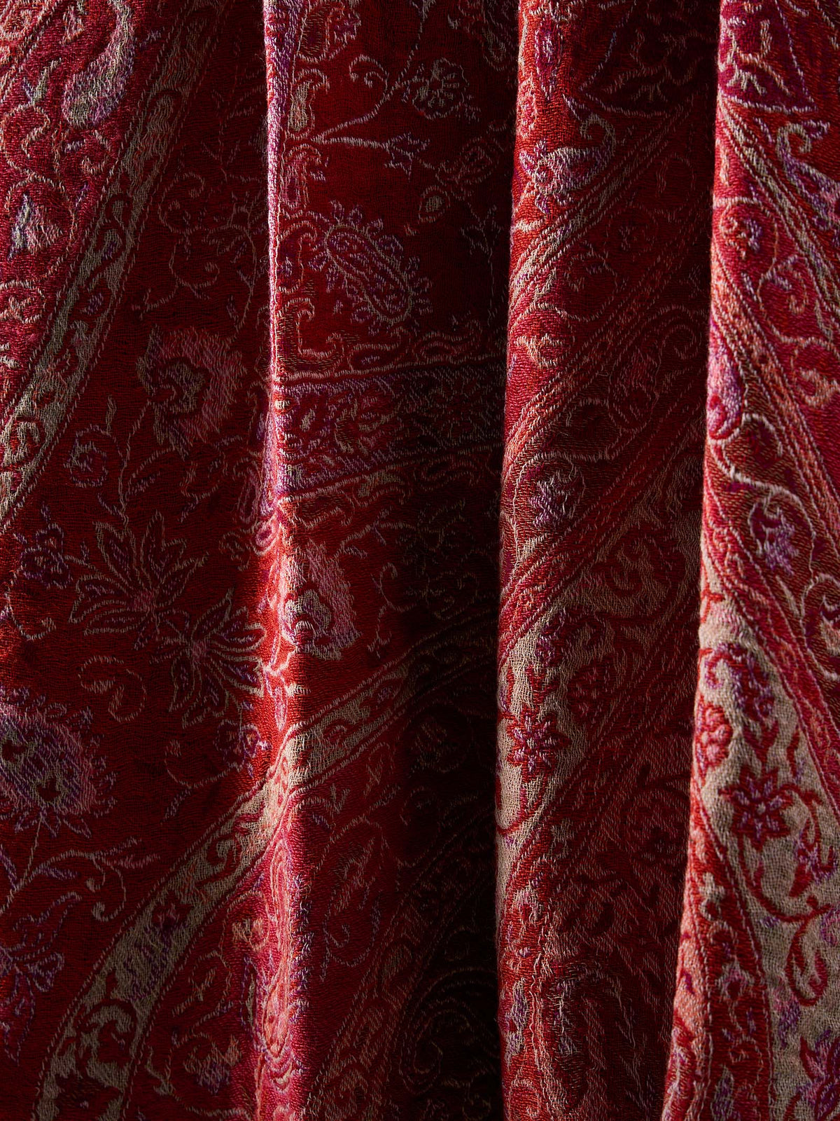 Woollen Throw Jamawar Weaves - Red