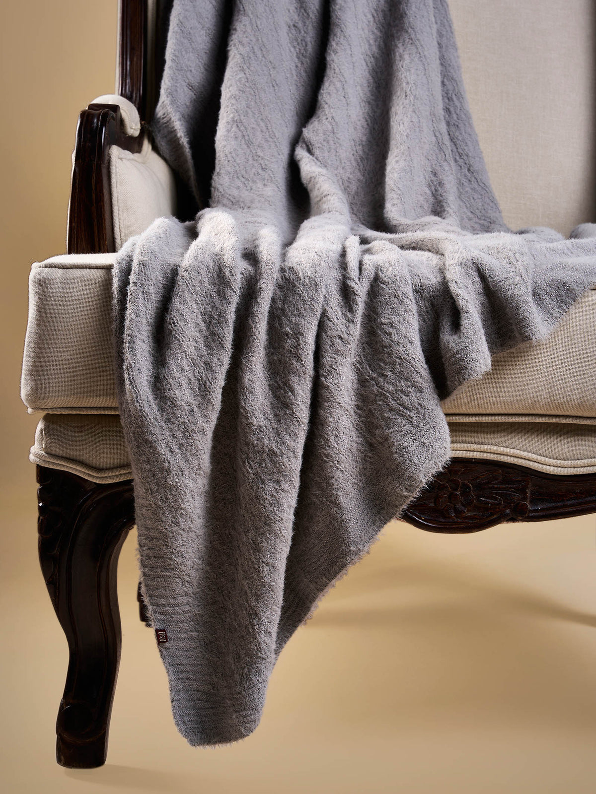 Woollen Throw Dove
