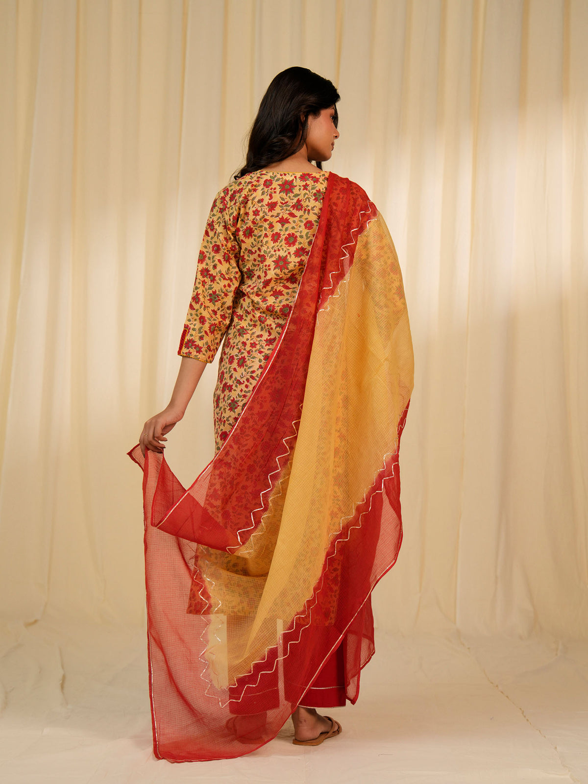 Basanti Kota Dupatta