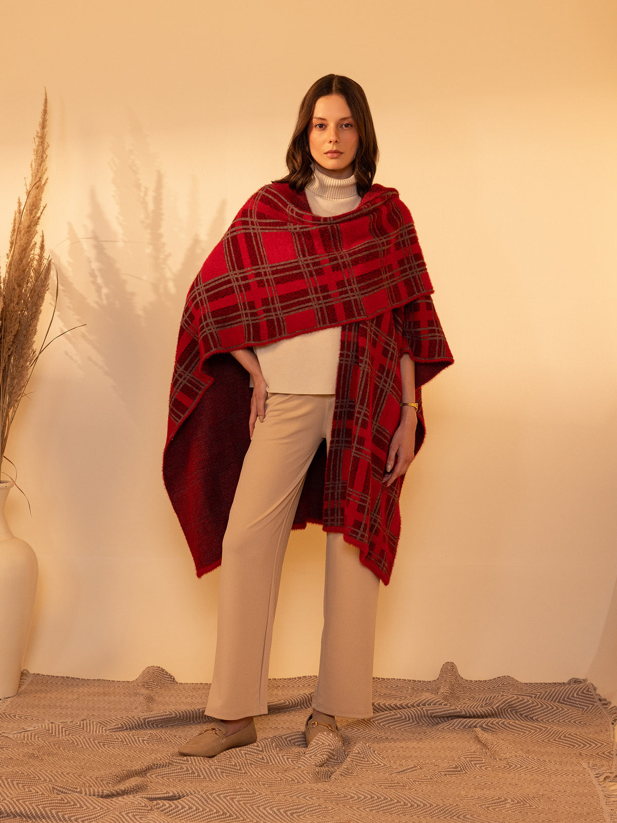 Woollen Reversible Check Cape Crimson