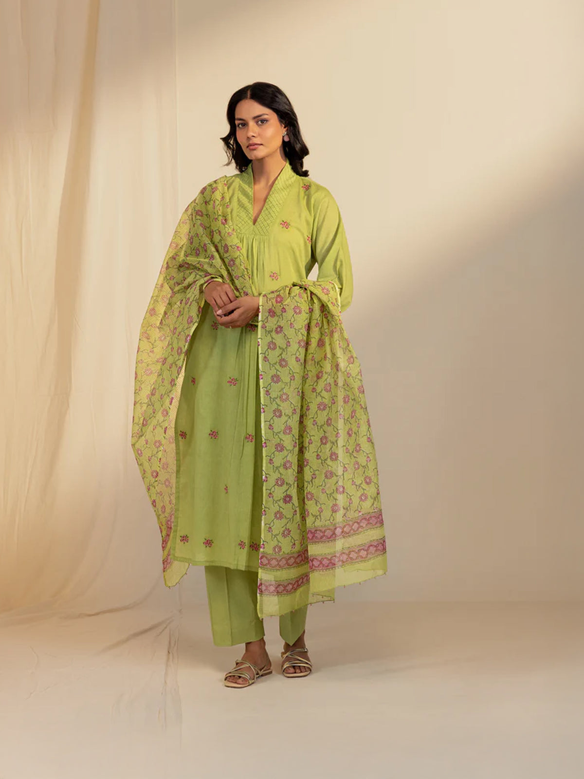 The Artisans Lush Kota Dupatta