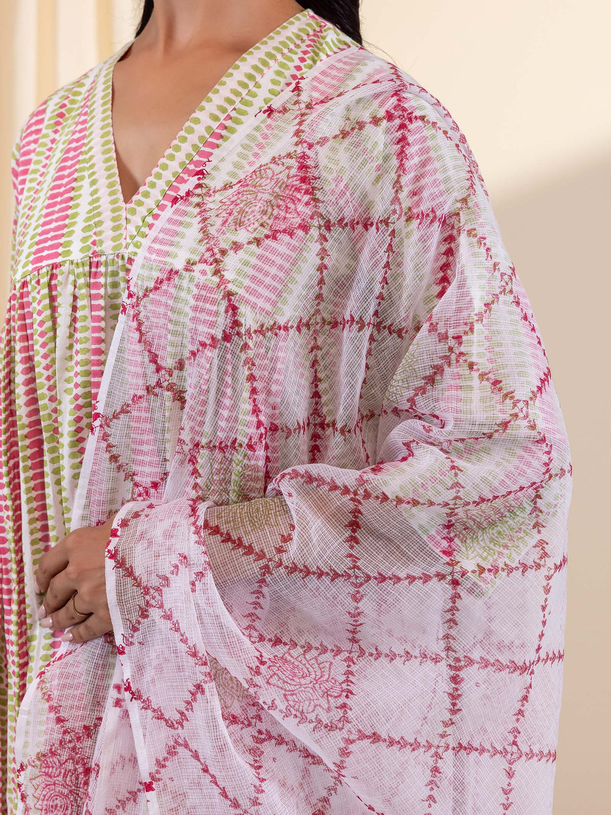 Railway Track Kota Dupatta