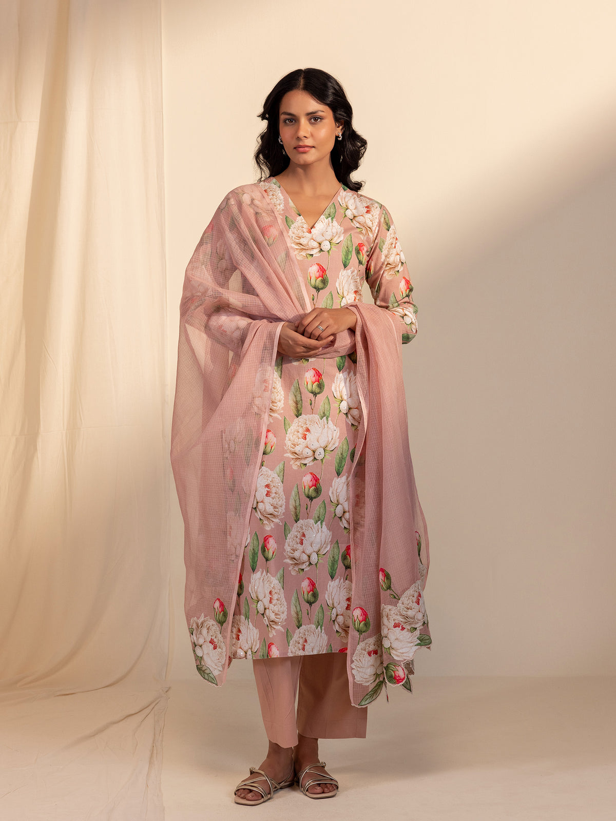 Bold And Beautiful Kota Dupatta - (Peach)