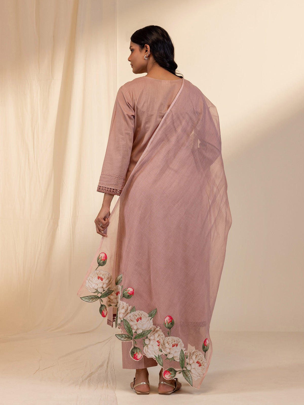 Bold And Beautiful Kota Dupatta - (Peach)