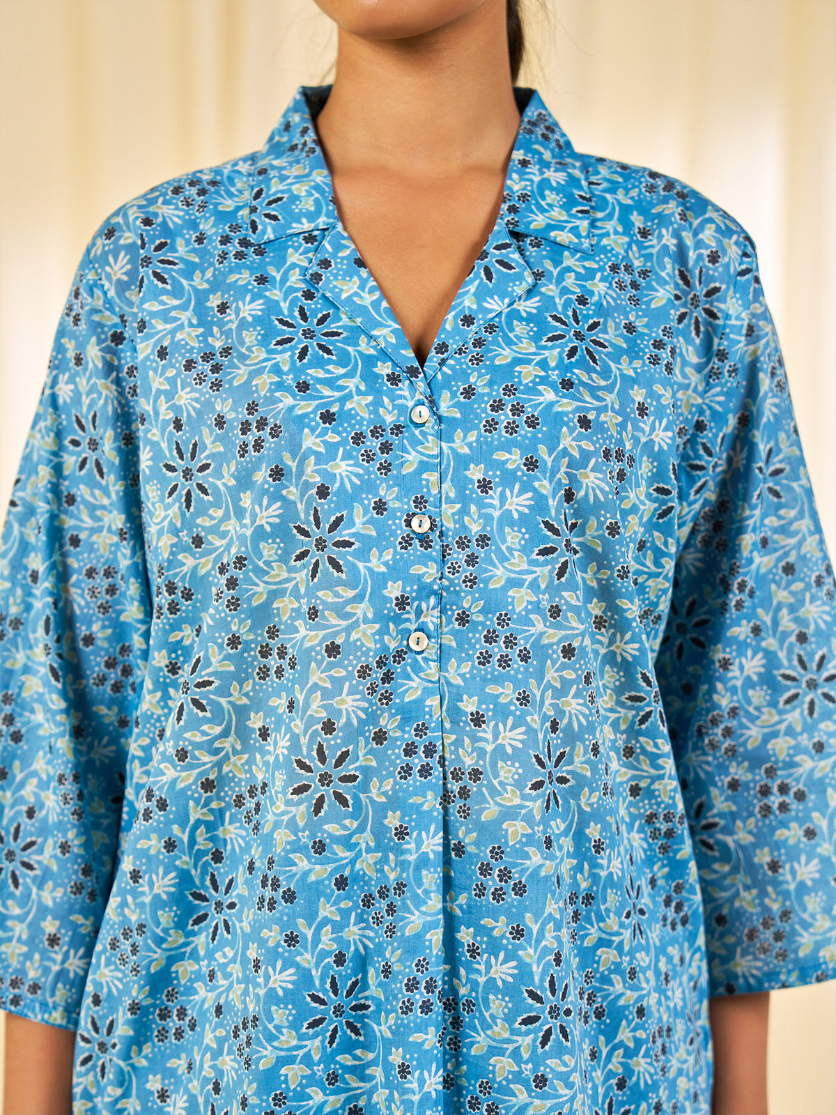 Eve Blooming Collared Cotton Night Suit