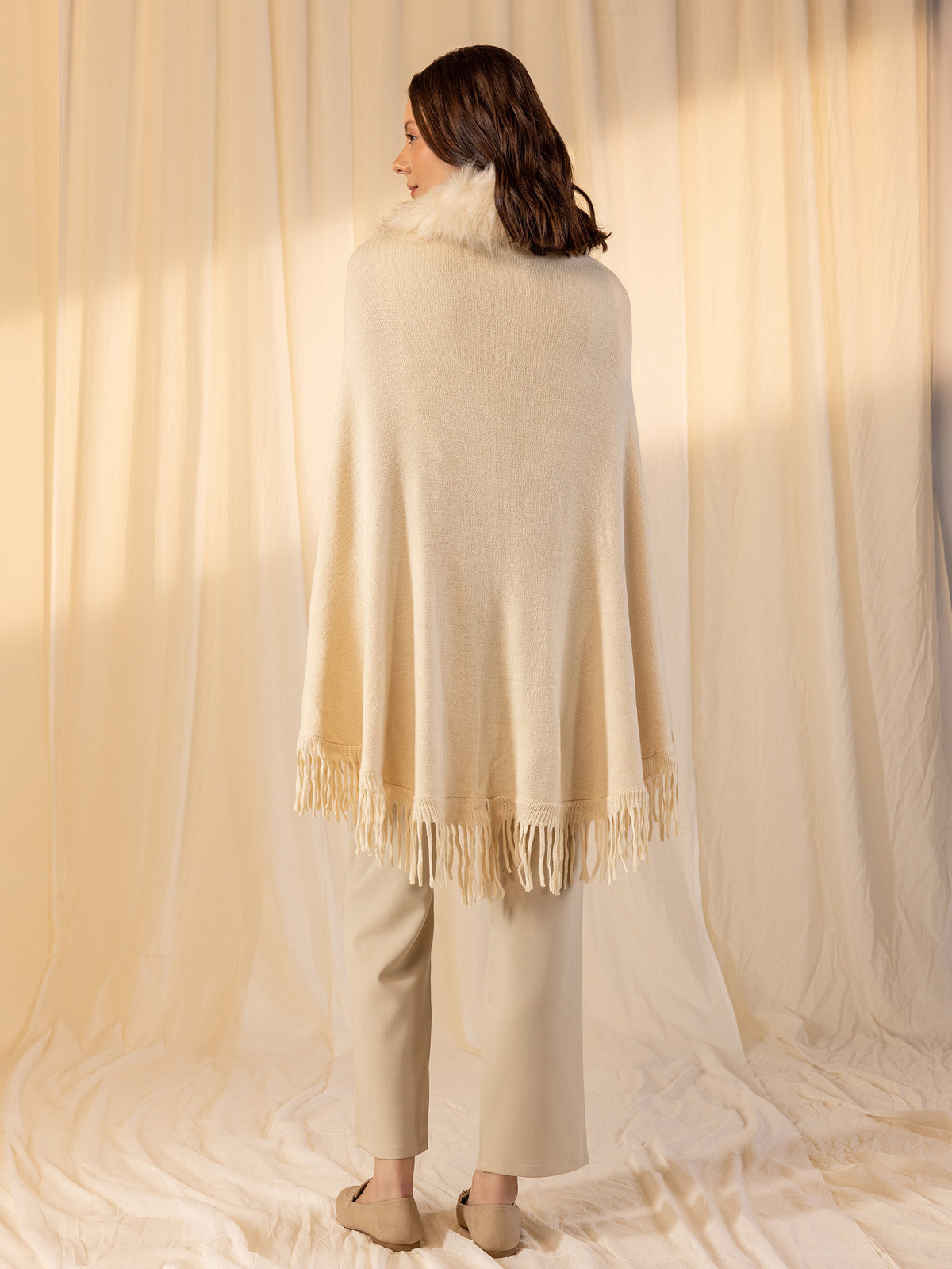 Woollen Fur Cape - Cream
