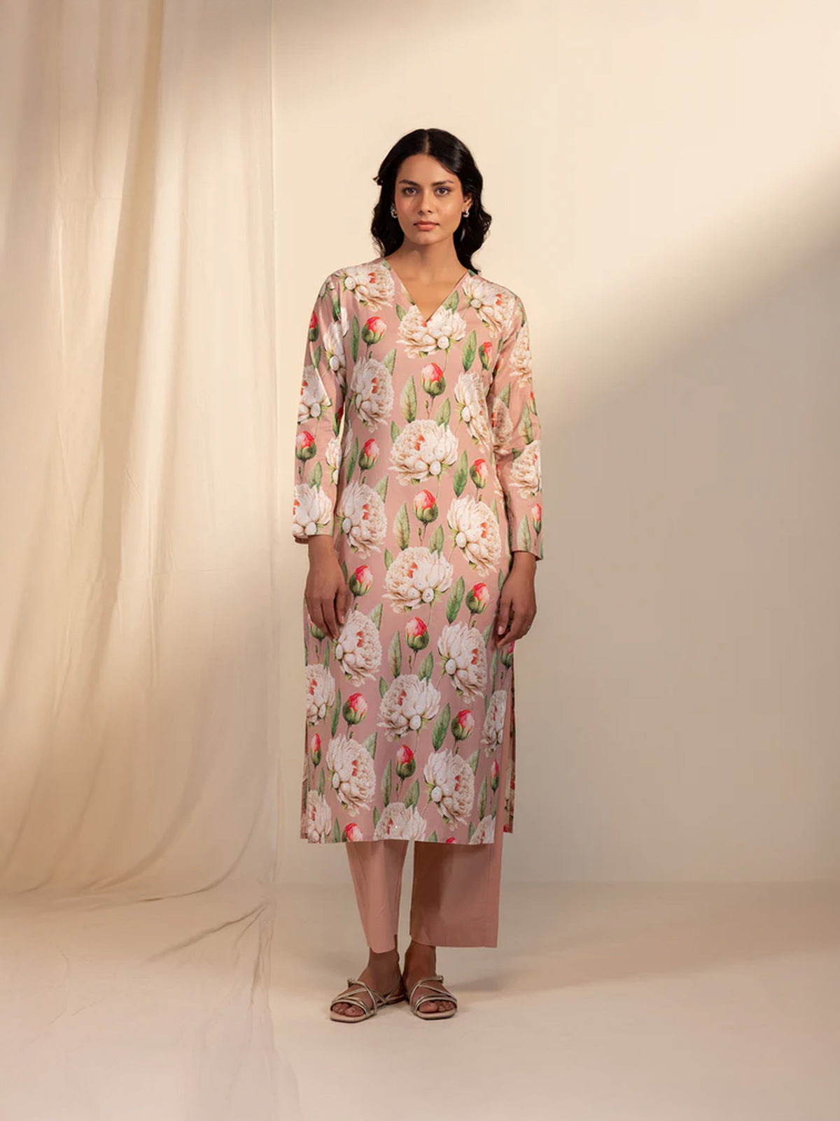 Bold And Beautiful Cotton Kurta - (Peach)