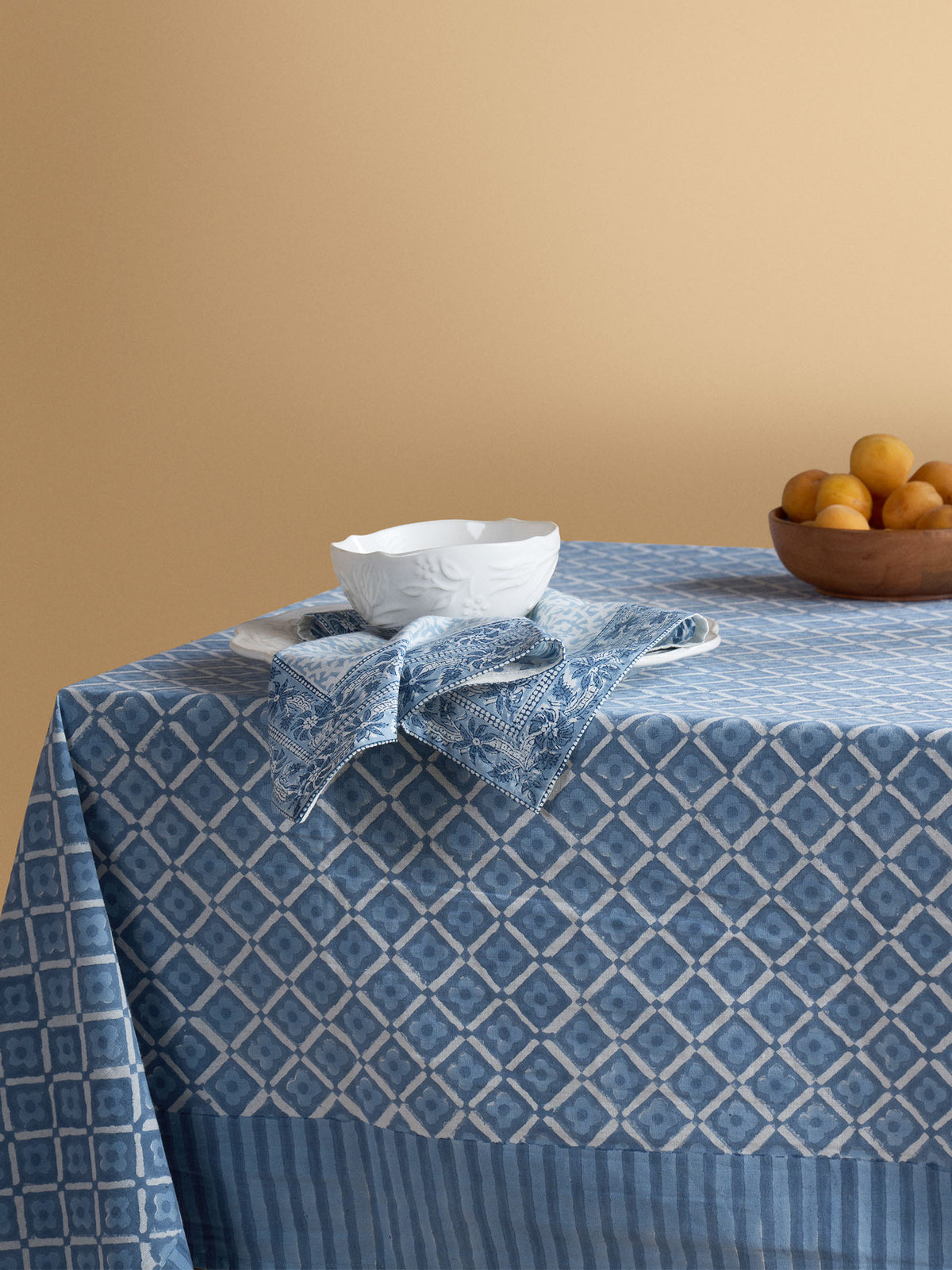 Lake Pichola Table Cover