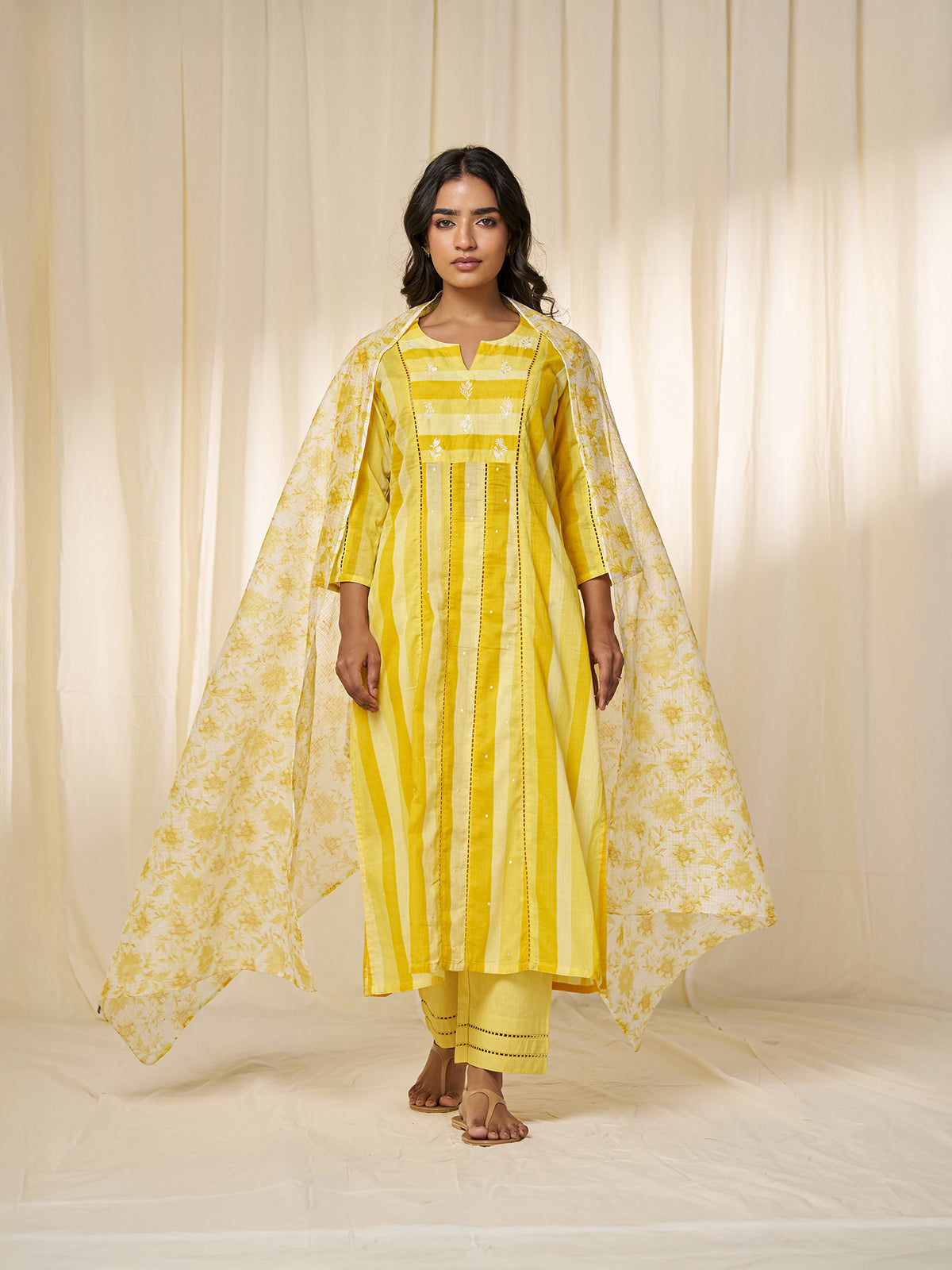 Mimosa Kota Dupatta
