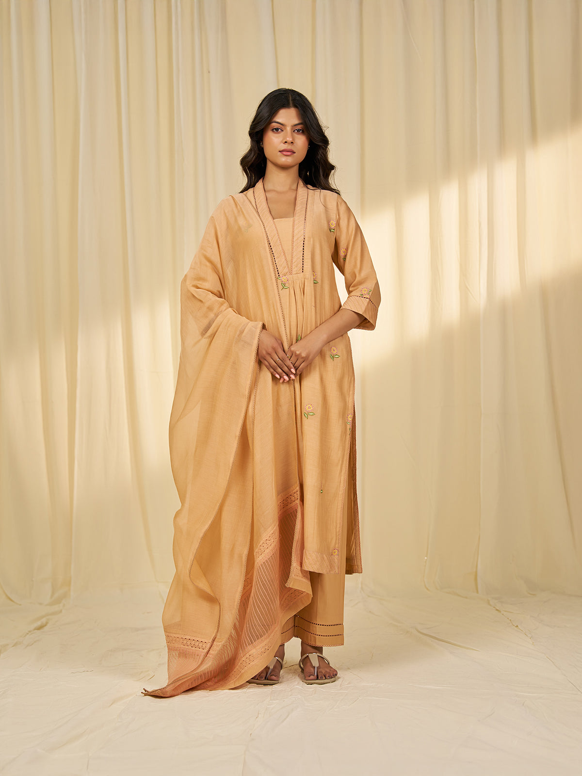 Naturals Wild Lantana Chanderi Dupatta