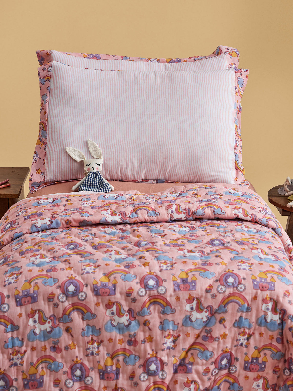 Unicorns Magic Children's Quilt Set