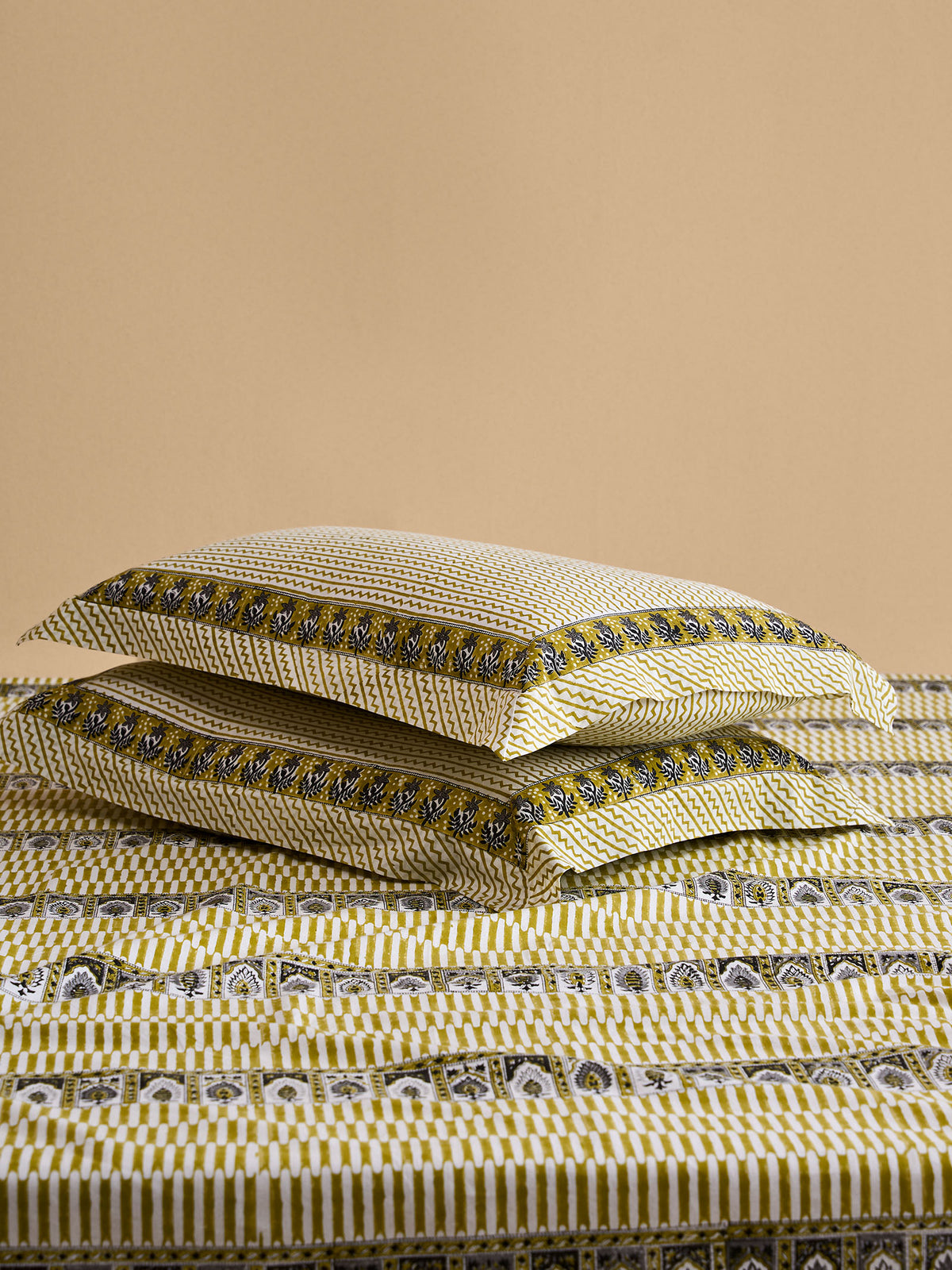 Kumbhalgarh Pillow Cover ( Set of 2 )