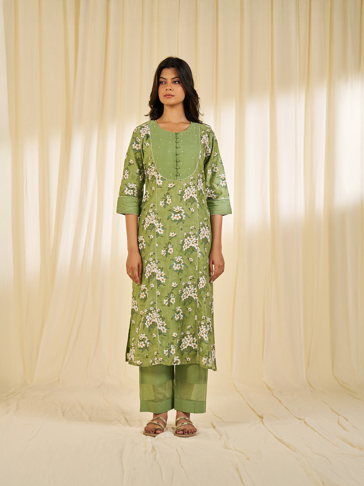 Sadabahar Chanderi Kurta