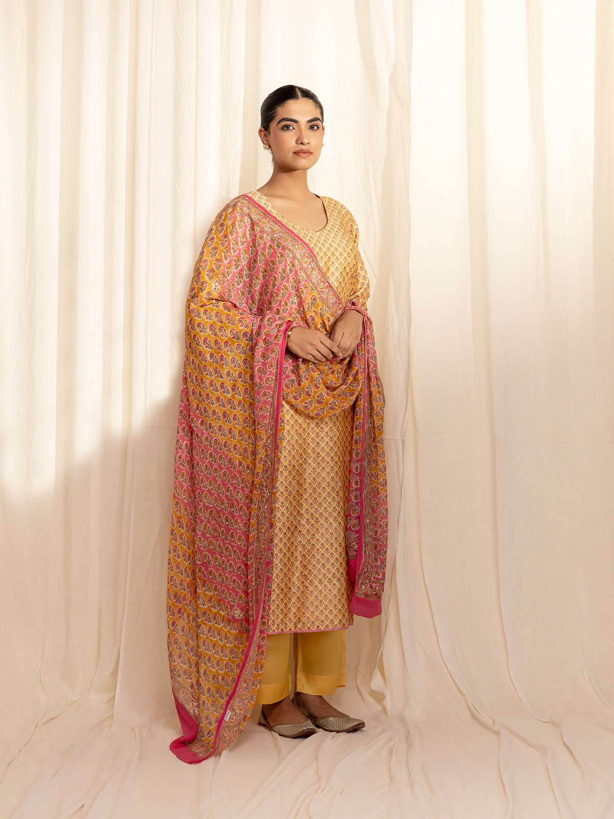 Sakhi Saheliya Yellow Chiffon Dupatta