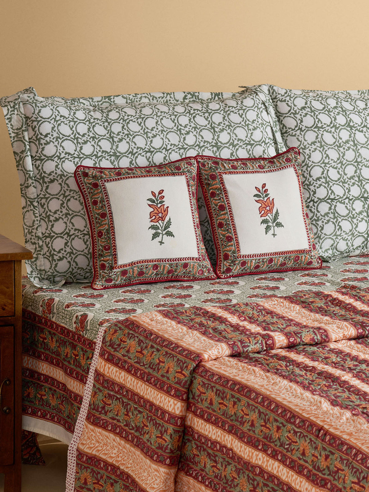 Shekhawati 12" x 12" Cushion Cover