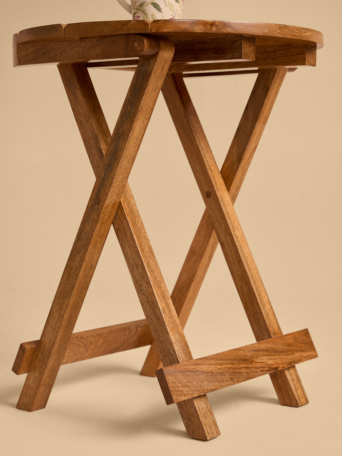 Round Camp Table