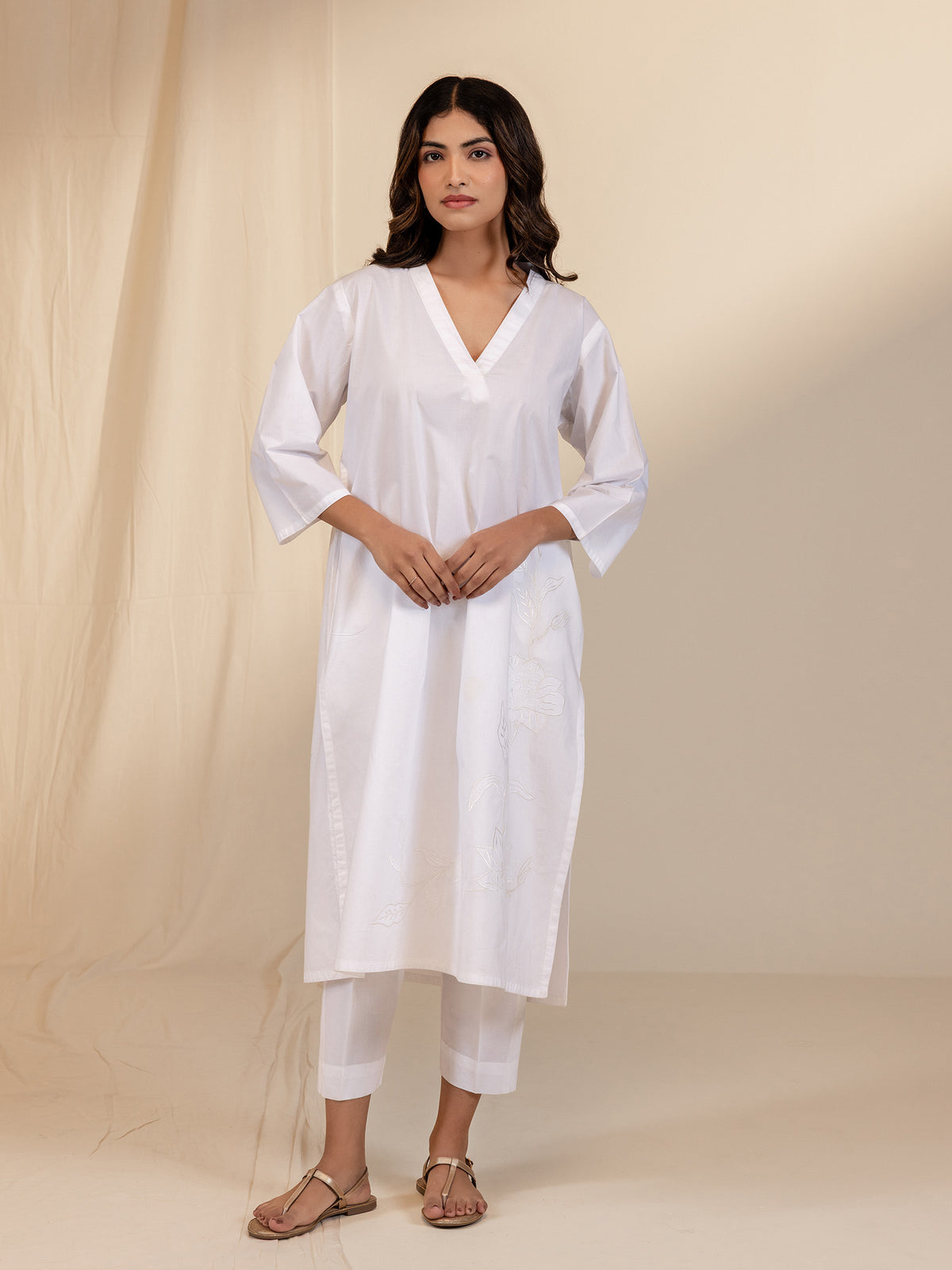White Wash Flower Cotton Tunic