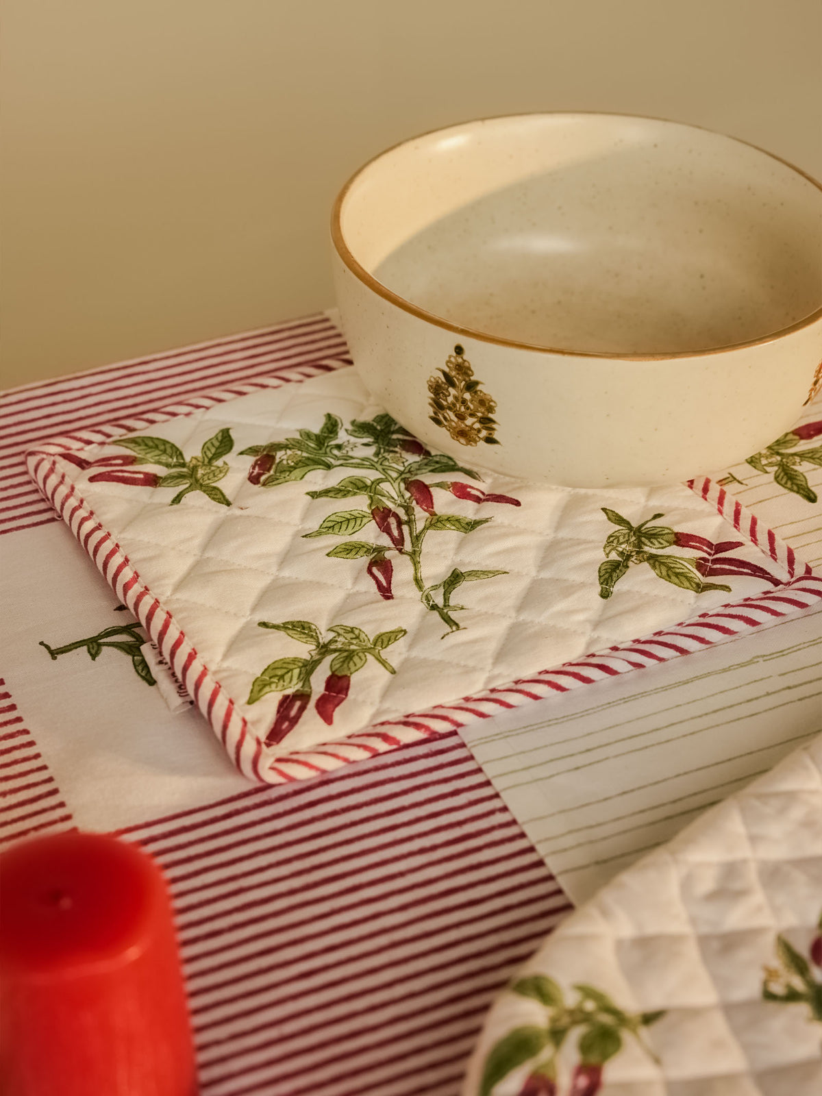 Peri Peri Pot Holder