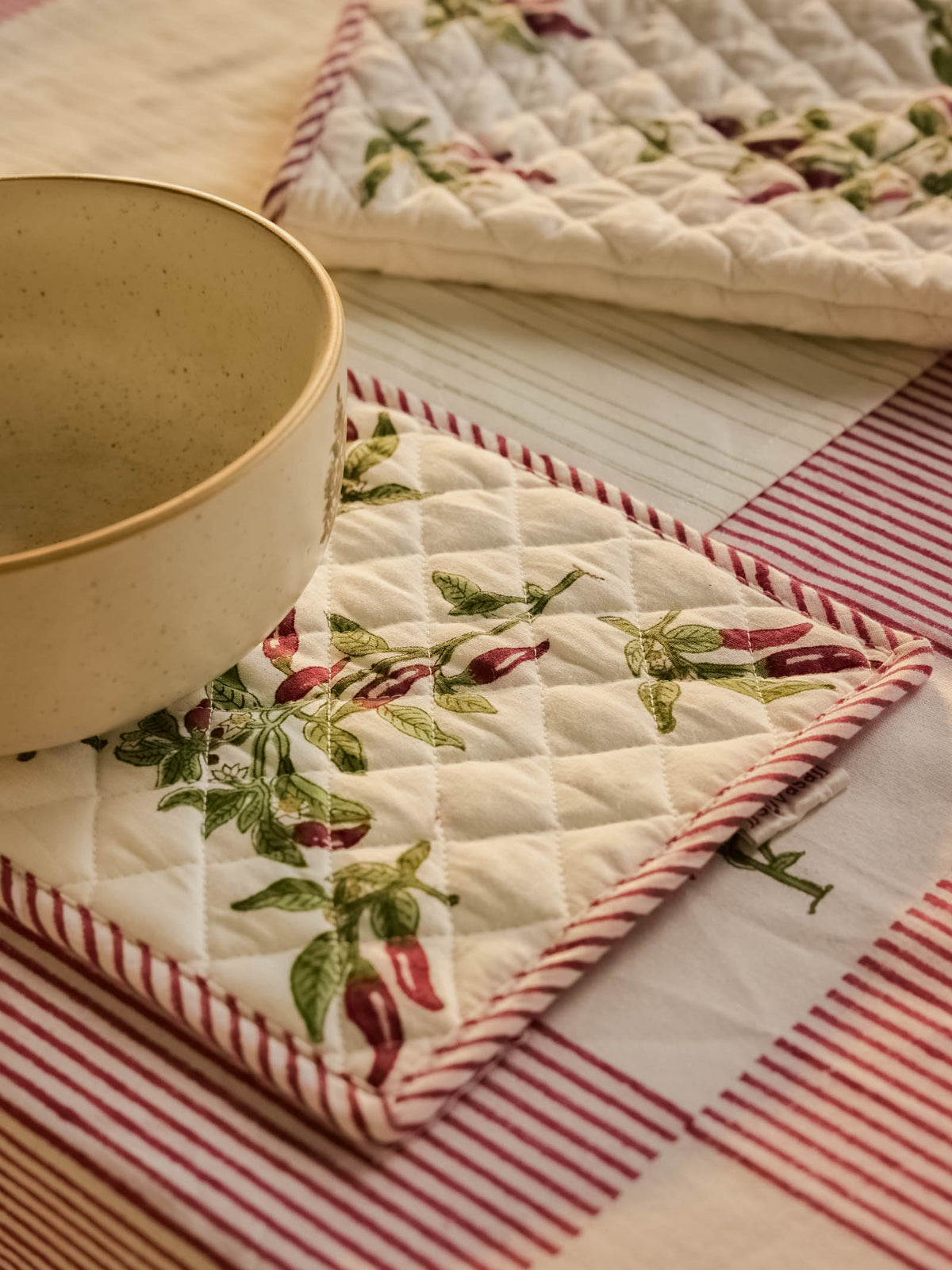 Peri Peri Pot Holder