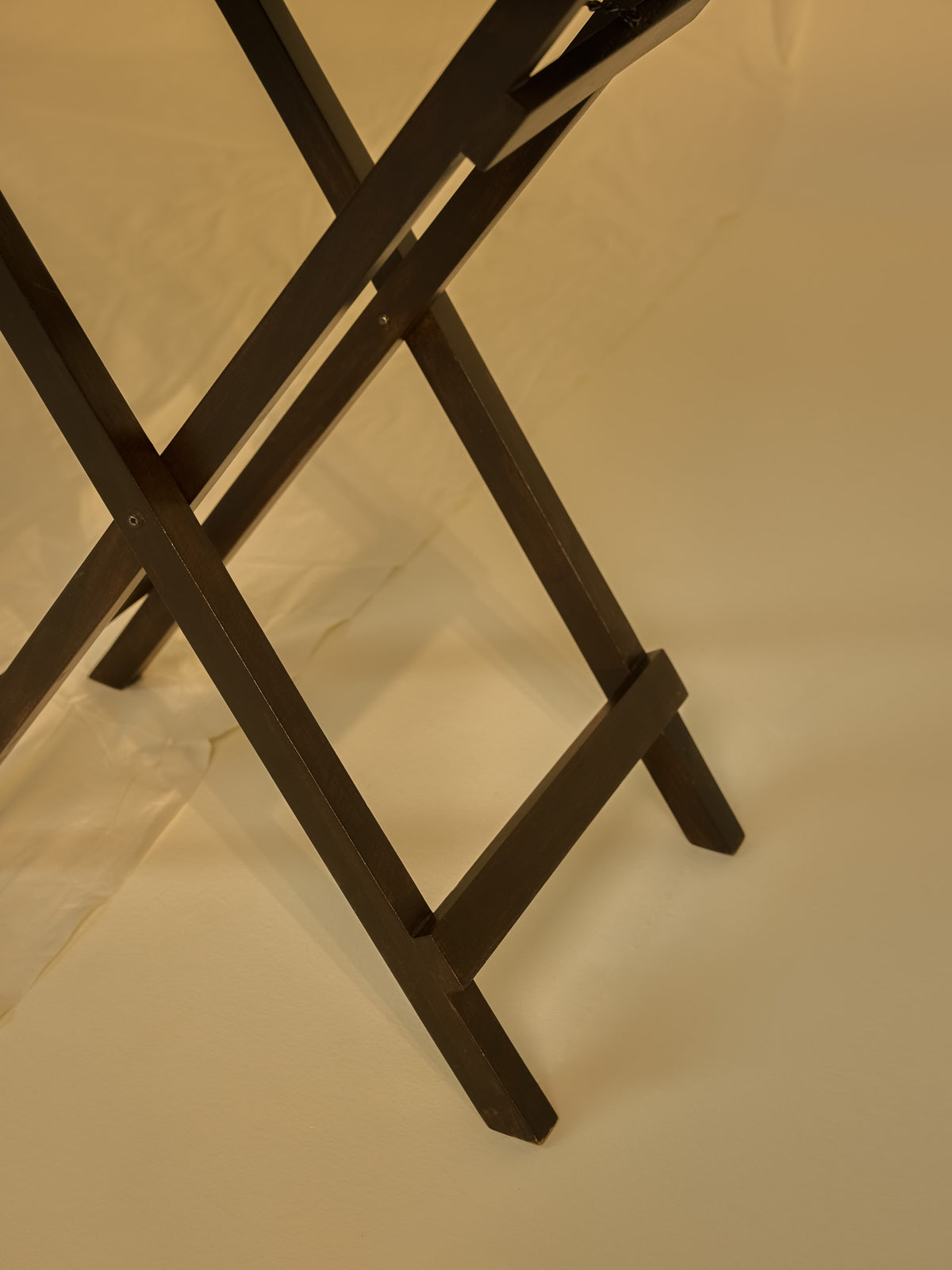 Butler's Tray Table