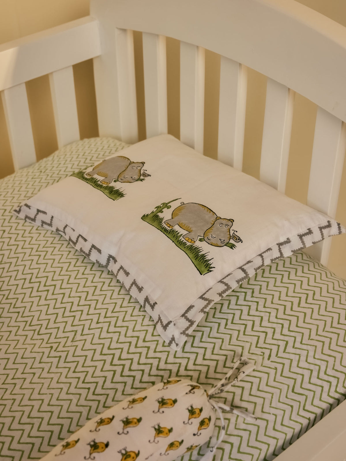 Hippo In The Grass Crib Set
