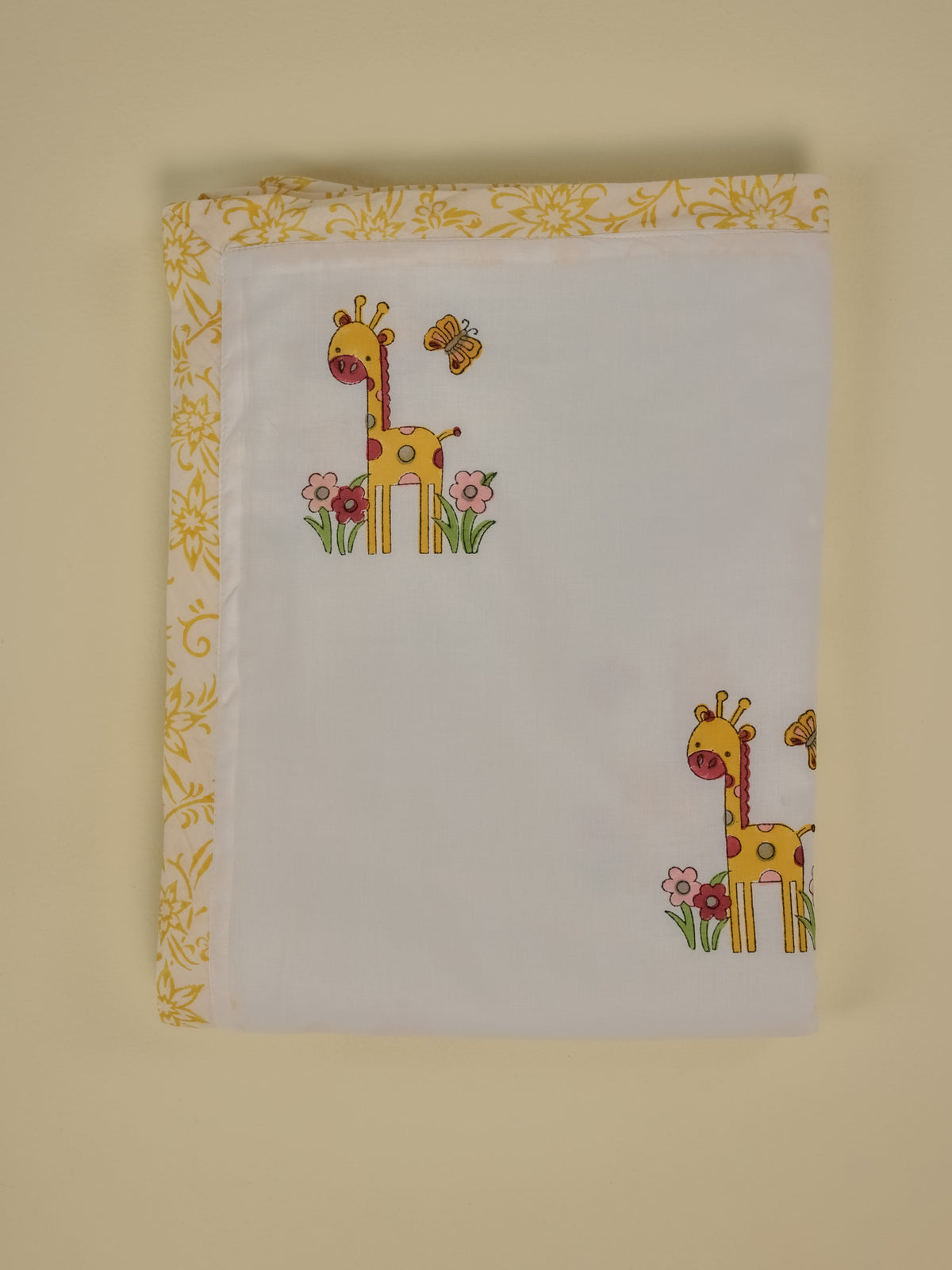 Giraffe With Flowers Baby Dohar
