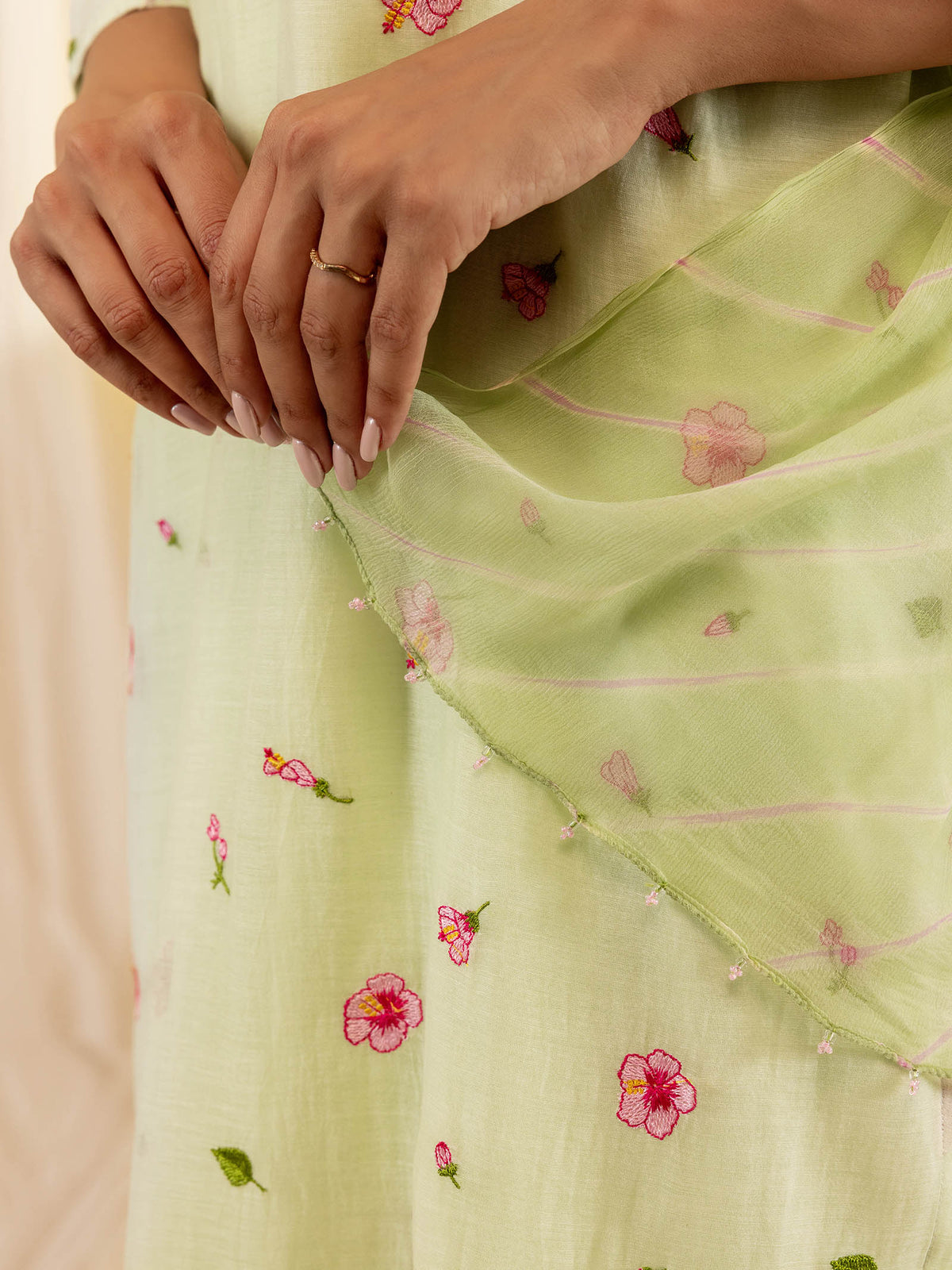 Alice In Wonderland Green Chiffon Dupatta