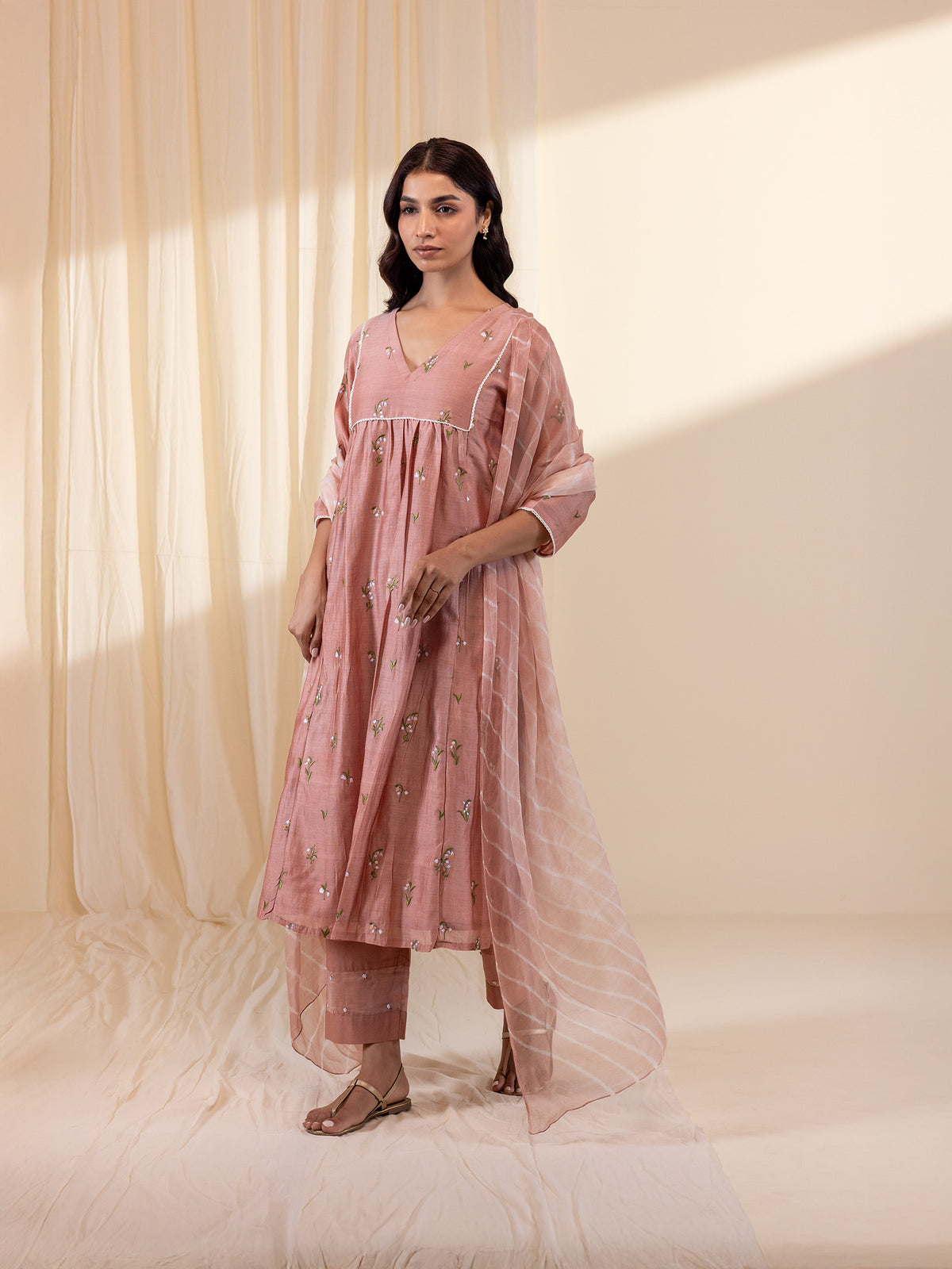 Alice In Wonderland Peach Chiffon Dupatta