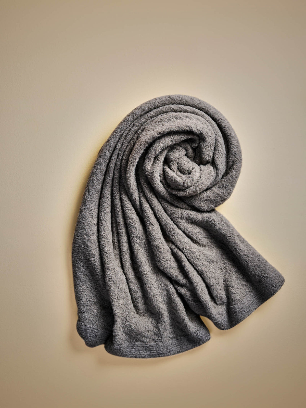 Woollen Throw Dove