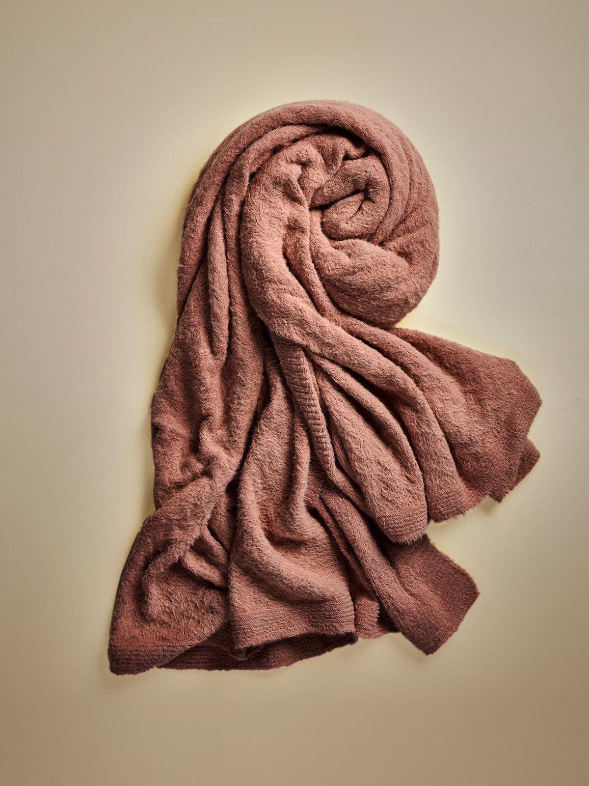 Woollen Throw Love Birds