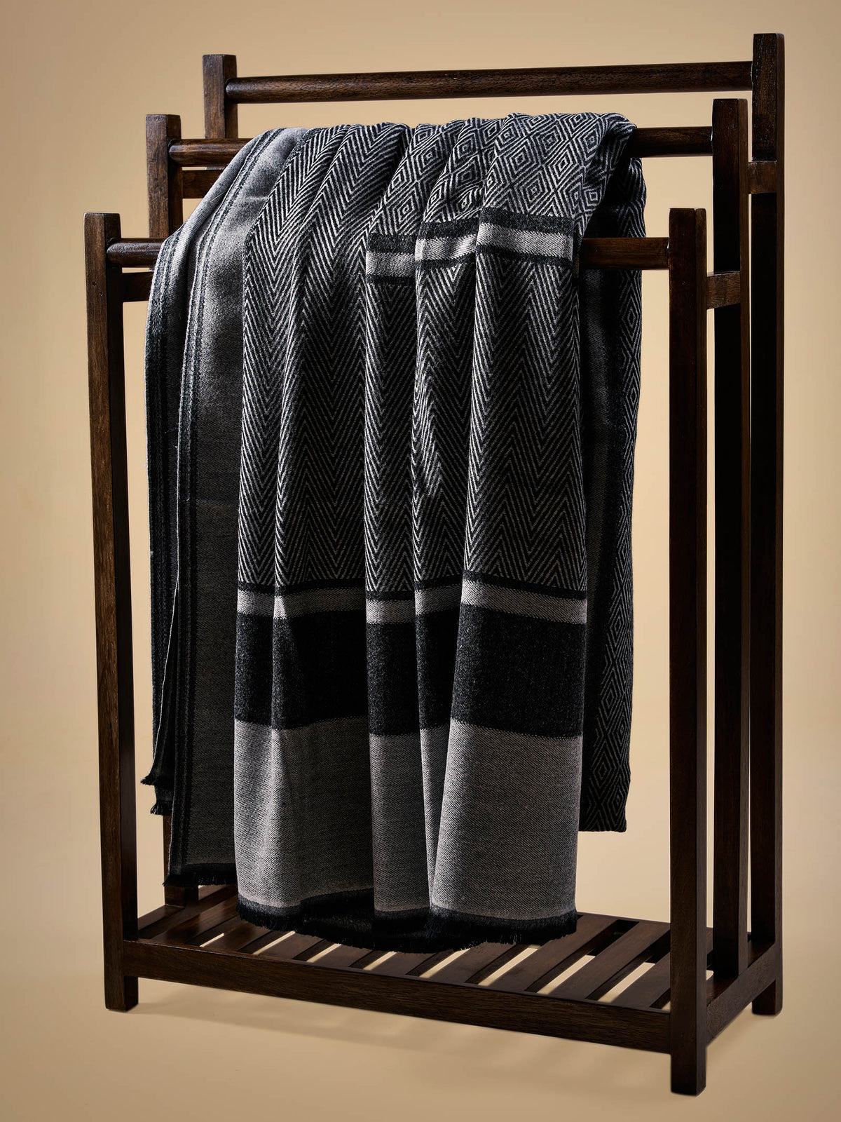 Woollen Throw Handloom- Black