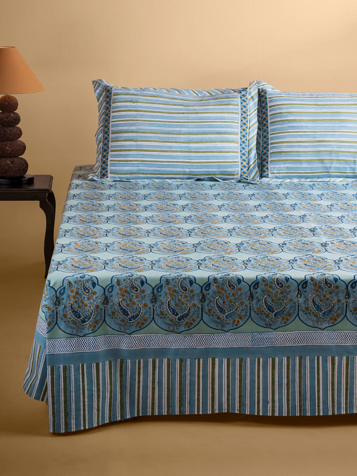 Chandra Mahal Bed Cover