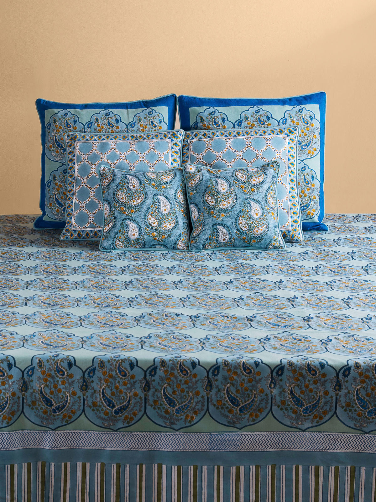 Chandra Mahal 12" x 12" Cushion Cover