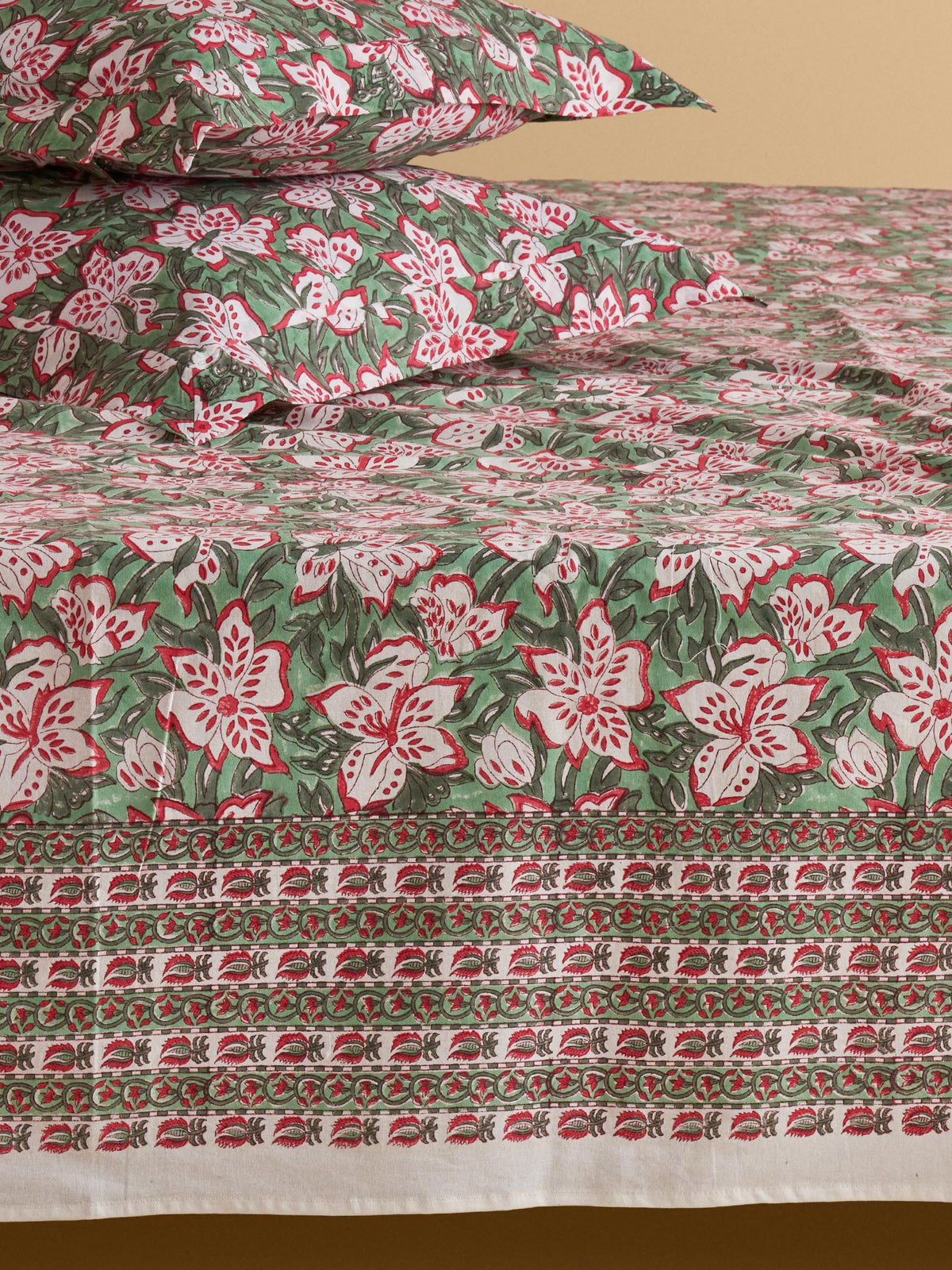 Pali Bed Cover