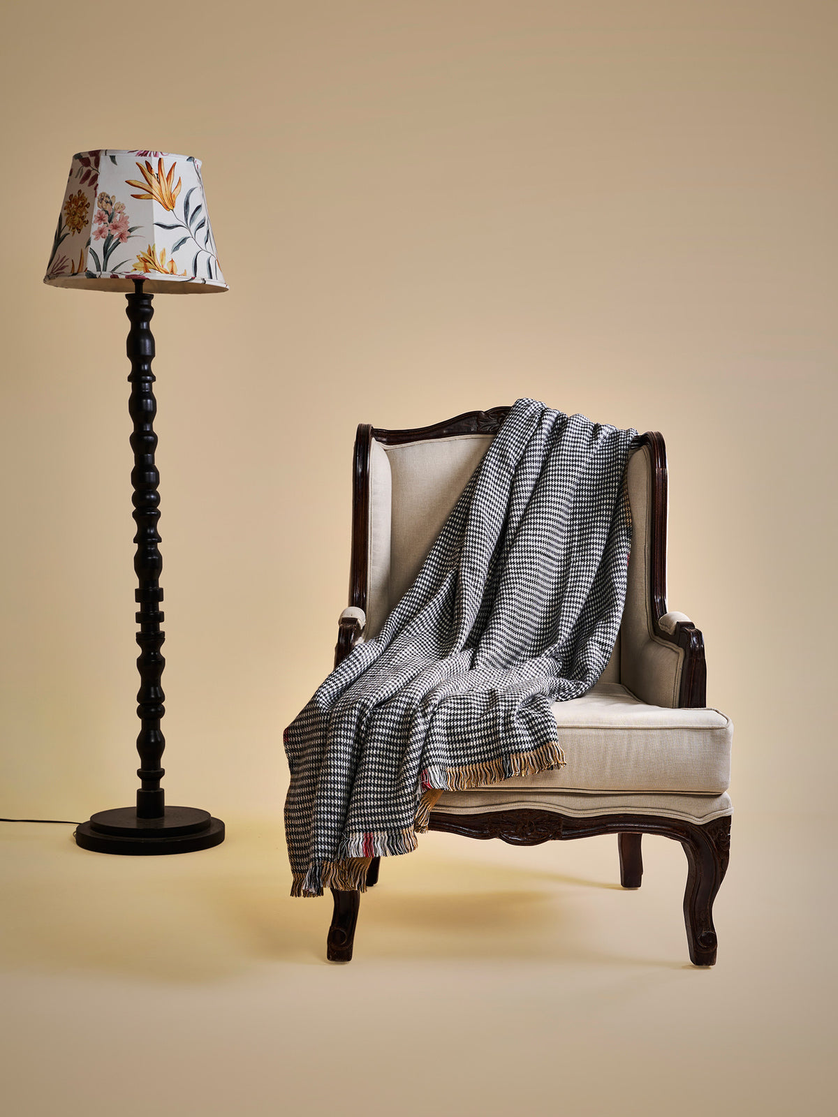 Woollen Throw B-Camel