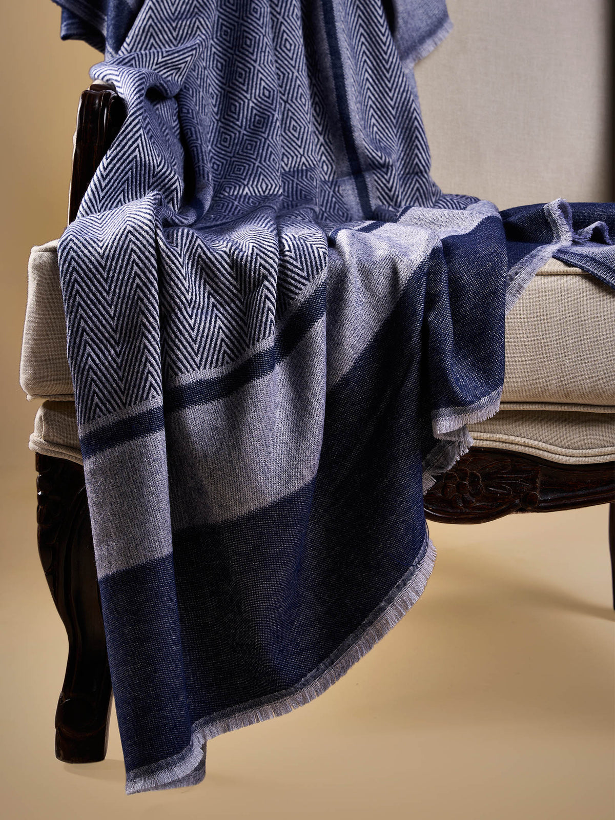 Woollen Throw Handloom- Blue