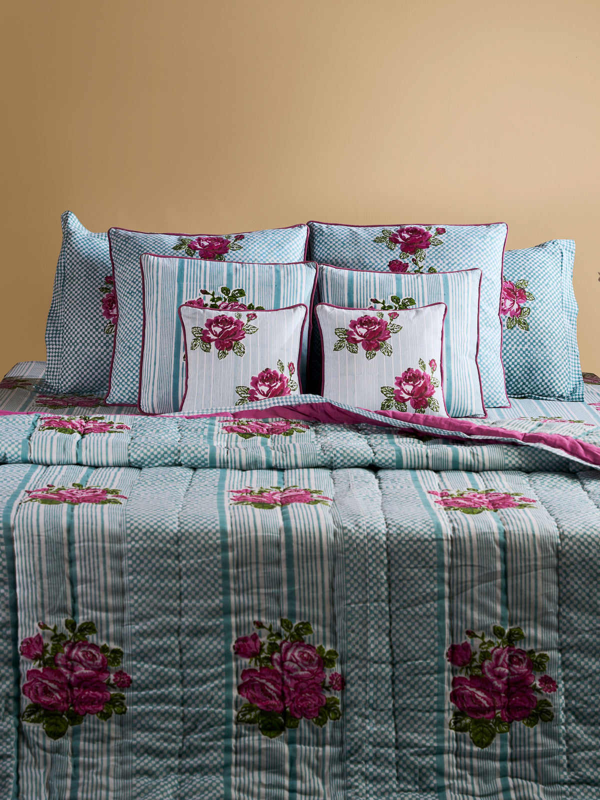 Cottage Rose 16" x 16" Cushion Cover