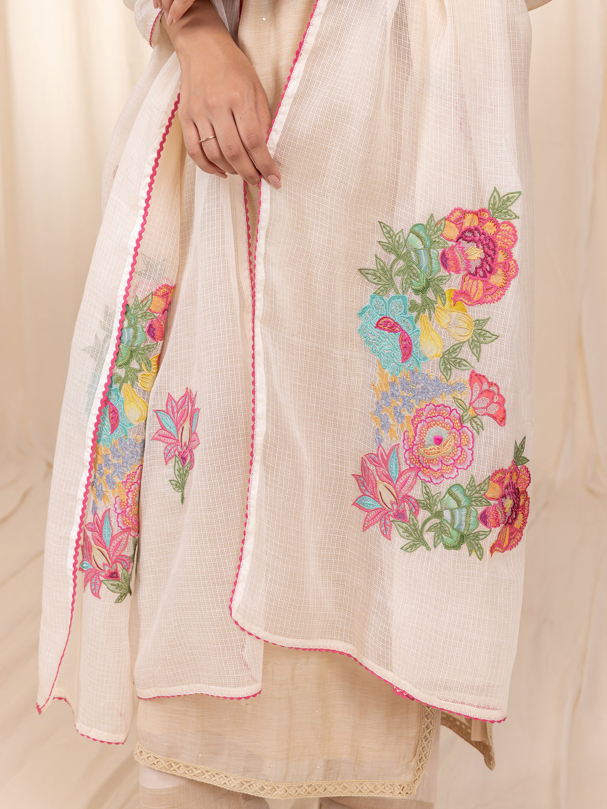 Blooming Paradise Kota Dupatta