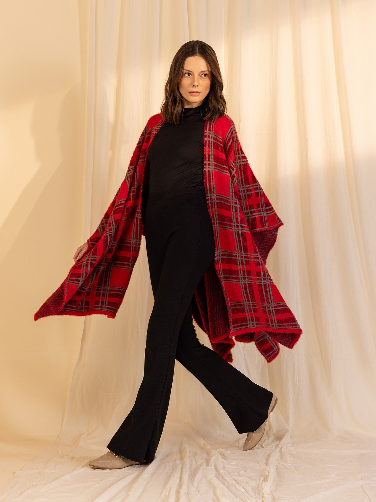Woollen Reversible Check Cape Crimson