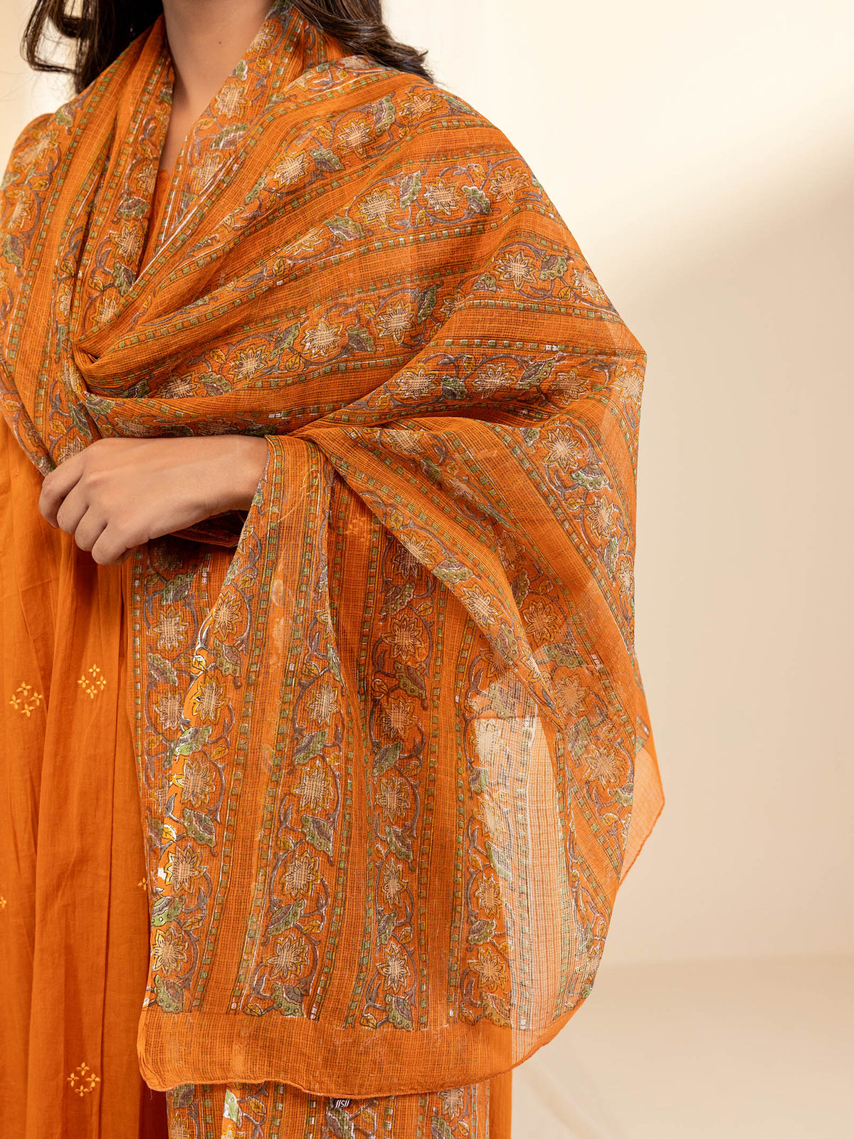 Fire Kota Dupatta