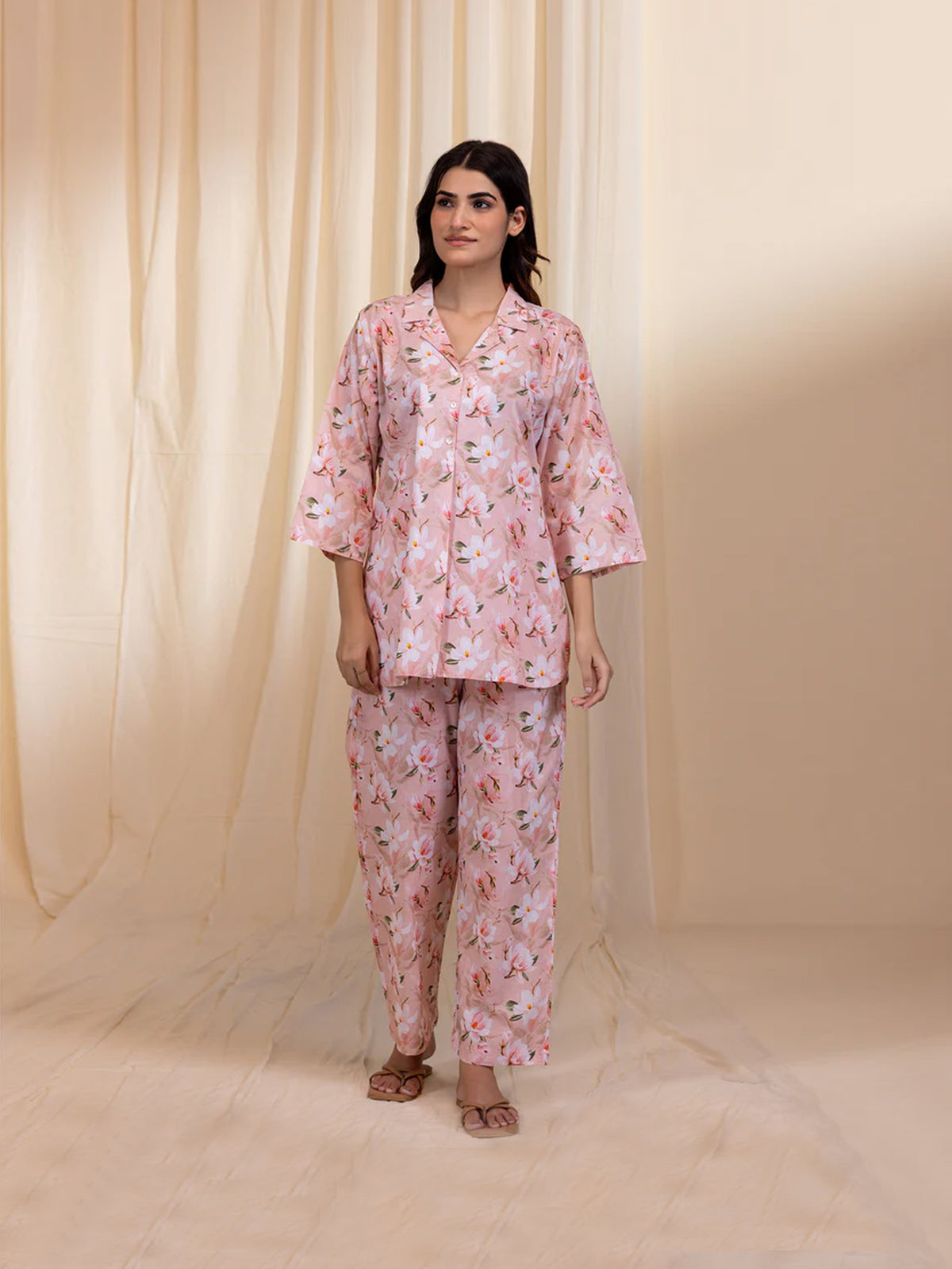 English Peach Collared Voile Night Suit