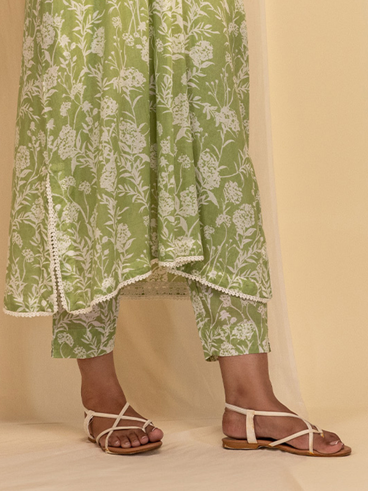 Fern Voile Seriously Short Pants