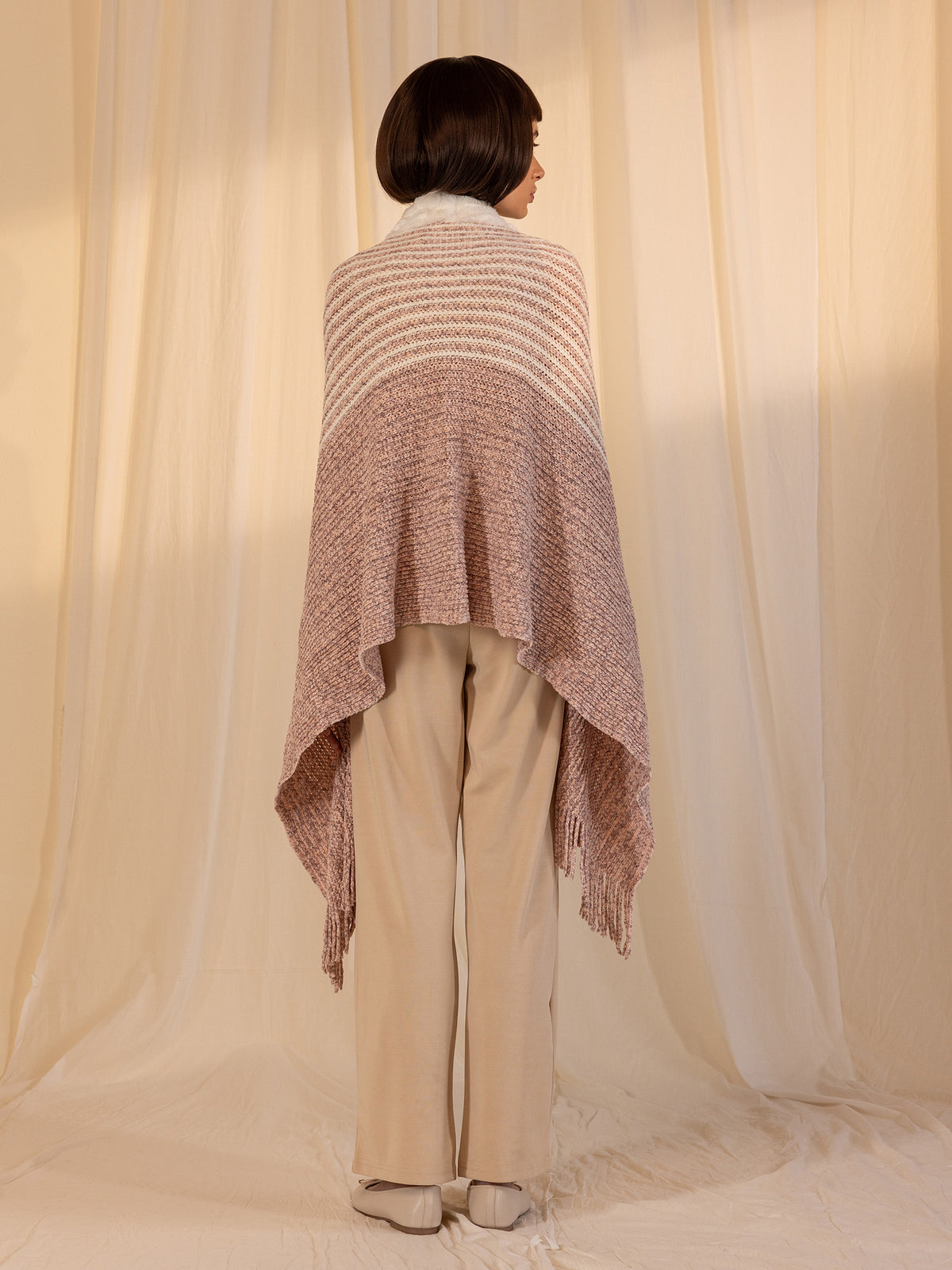 Woollen Fur Cape - Quartz