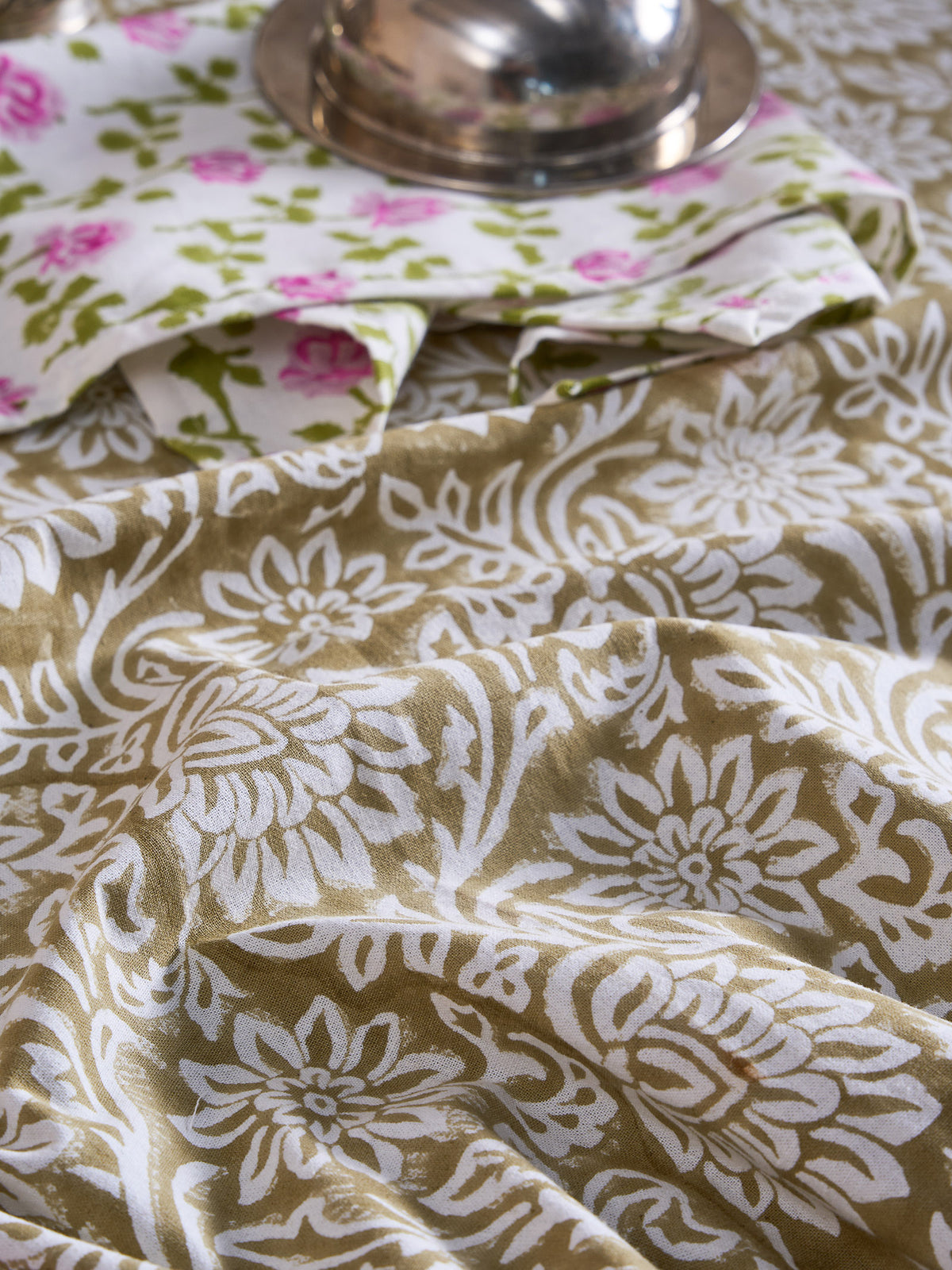 Ganganagar Table Cover