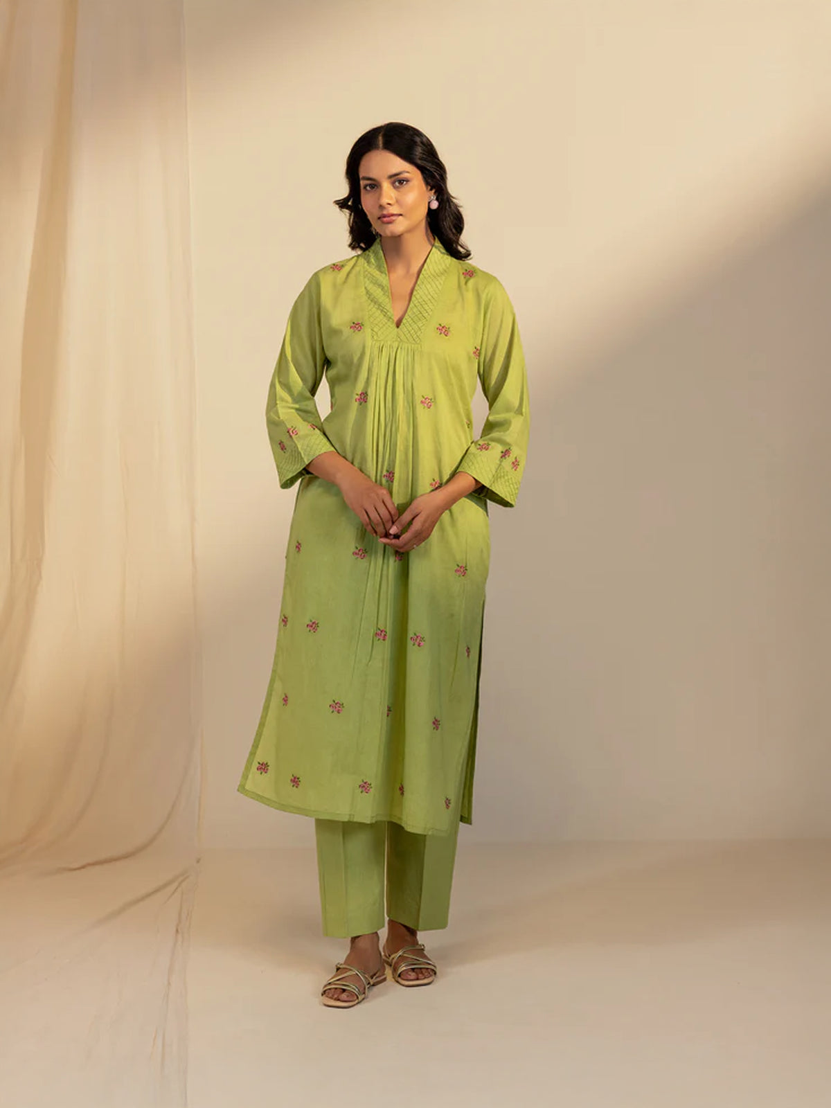 The Artisans Lush Voile Kurta